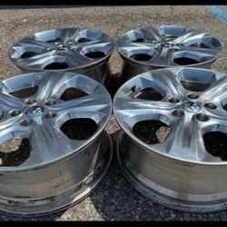 20” Jeep Wrangler Grand Cherokee Commander Wheels Dodge Durango We Finance Rims Set