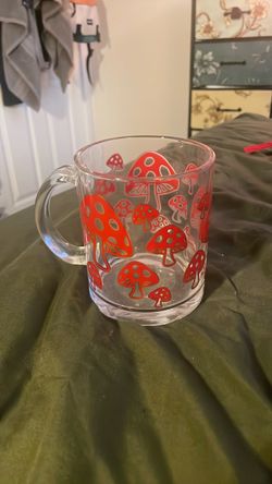 Brand new Toadstool patterned Glass Mug