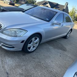Parting Out Mercedes S550 Parts Parts 
