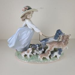 Lladro Puppy Parade Girl with Dogs Porcelain Figurine 1006784