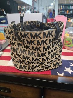 Michael kor purse