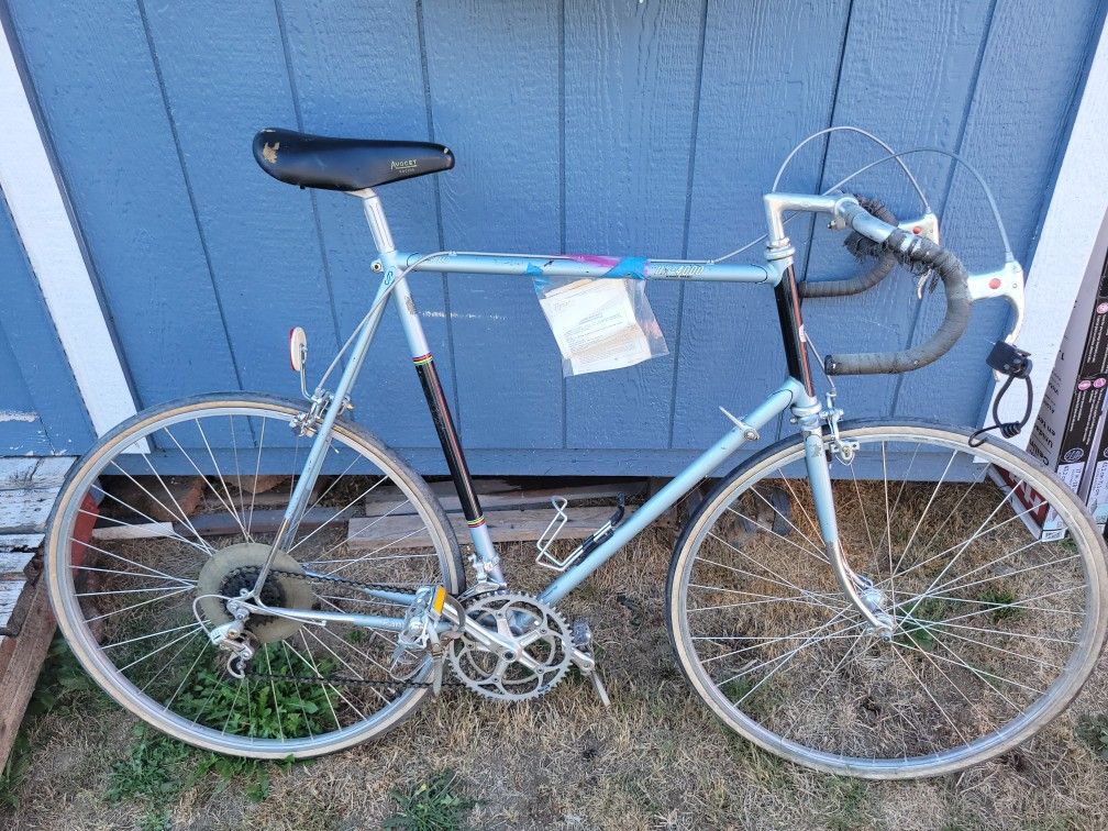 Vintage Panasonic DX-4000 road bike