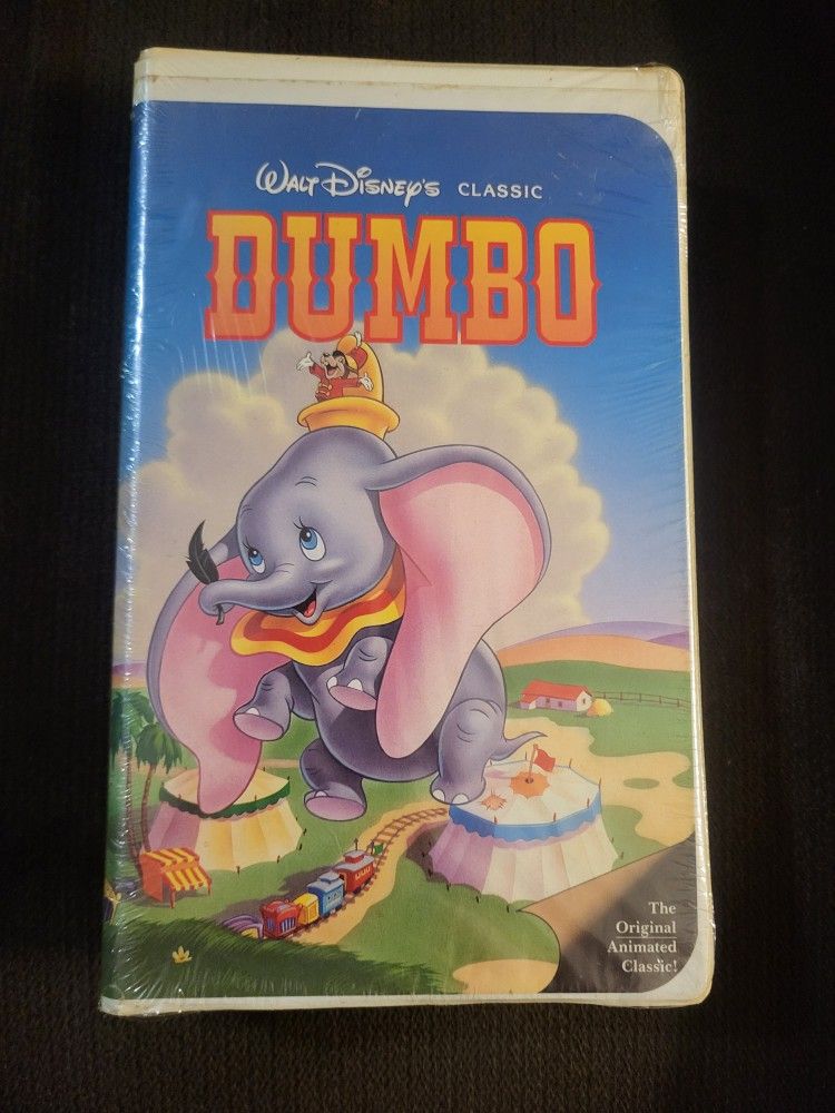 Rare Vintage Black Diamond Edition Disney Dumbo Clam Shell VHS Cassette Tape!