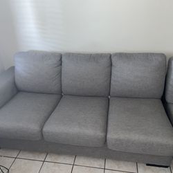 Sofa Sectional  (pull out bed) 