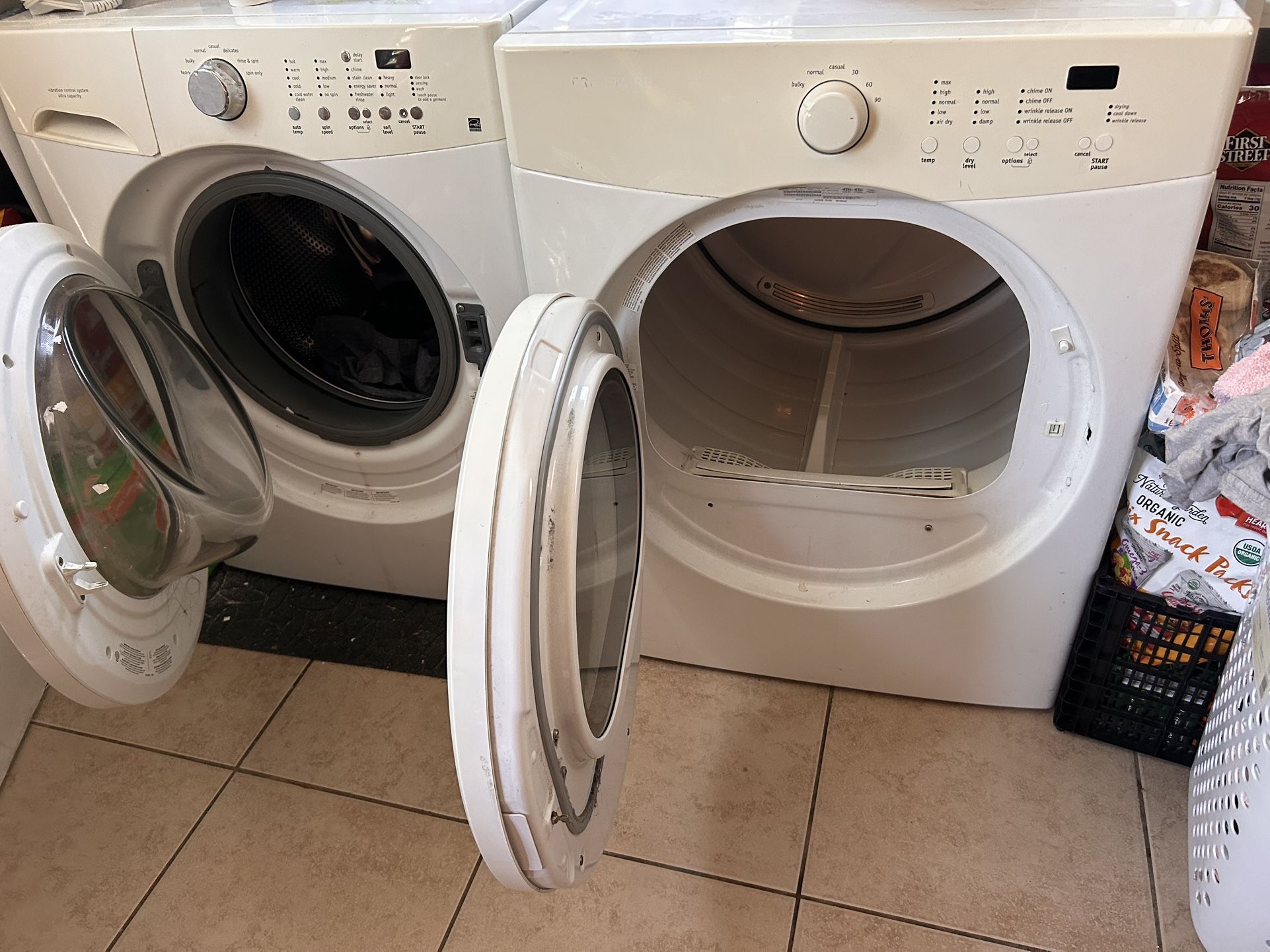 Washer And Dryer Set