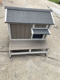 2-Story Insulated Wooden Cat House with Balcony & Open Roof - PET72-TI