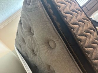 King size mattress