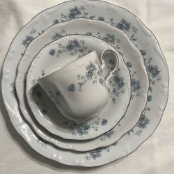 Johann Haviland Blue Garland (Bavaria Backstamp)