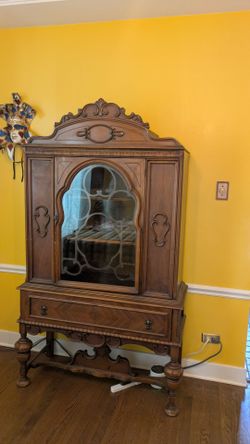 China cabinet