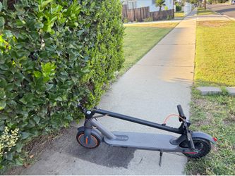Electric scooter