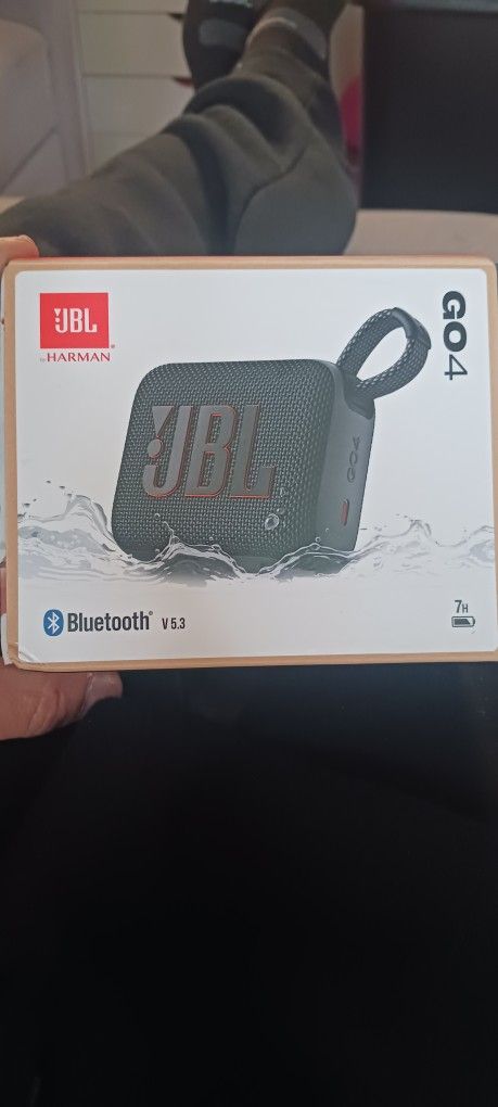 JBL Go 4