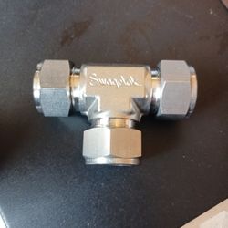 SWAGELOK Fitting  STAINLESS  STEEl 