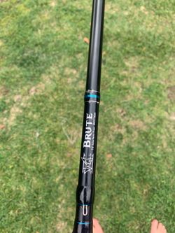 Six gill brute 7’6” extra heavy power fishing pole