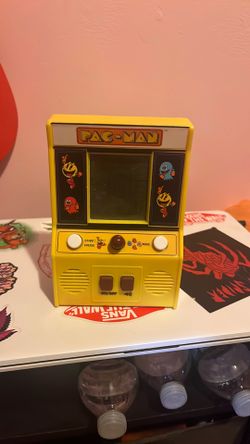 1983 vintage pac-man toy