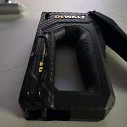 DeWalt carbon fiber Stapler /Tack