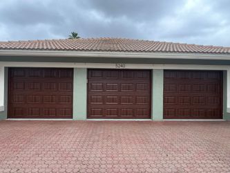 Wood Grain 8X7 Garage Door - Free Install Now - Brand New! Hurricane Rated. Walnut / Mahagony / Gray