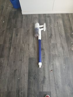 Cordless Stick Vacuum 