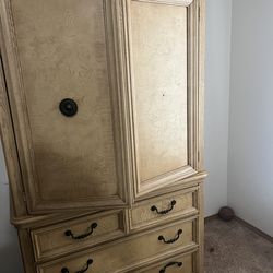 Bassett Furniture Bed Frame and Wardrobe -heavy