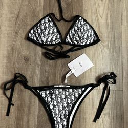 Women’s Swimsuit 🩱 Size Small/medium