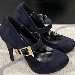 NEW Black Suede Heels
