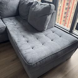 Sectional couch