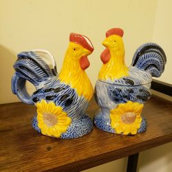 Avon Rooster Chicken Sugar Creamer Set