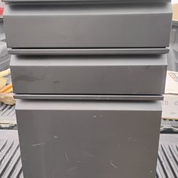 3 Drawer File Cabinet 