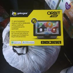 Wireless Apple Car Play Orbit C100 Gekogear