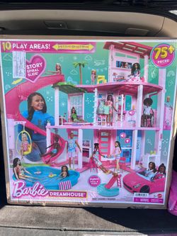 NEW- Barbie Dream House
