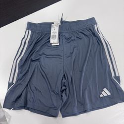 Shorts ADIDAS Talla L 