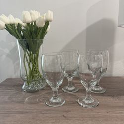 Libbey Classic Goblet Party Glasses, 16.25 ounce, Set of 5