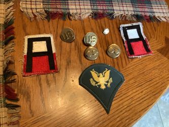 Vietnam War US Military Army patches and pins all one price