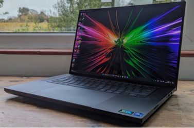 Razer blade 16” 4080 i9 32gb