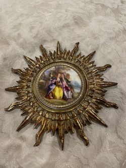 Victorian Wall Decor 