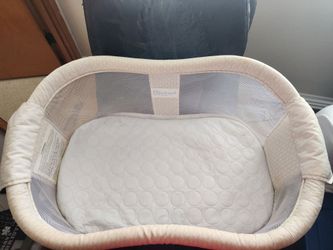HALO Bassinest Swivel Sleeper