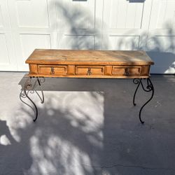 Table Console 
