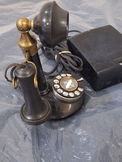 VINTAGE 1959 SUBSCRIBER CANDLESTICK