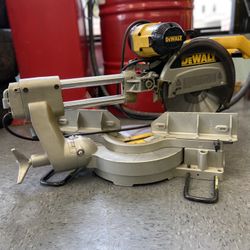 Mitre saw