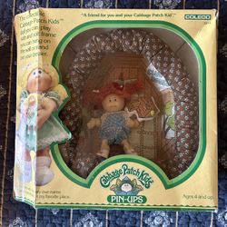 Vintage Cabbage Patch Kids Pin-ups - Charlene Jenny & Her Clubhouse - New 