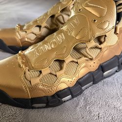 Nike Metallic Gold 10.5