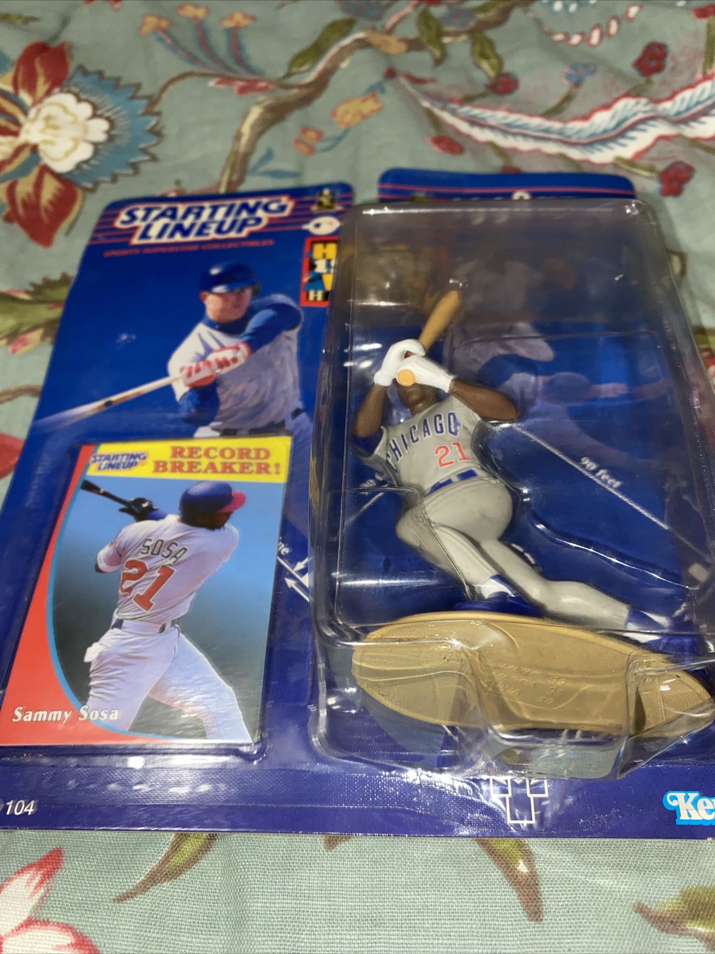 1998 MLB Starting Lineup Sammy Sosa Chicago Cubs Action Figure New Sealed Card