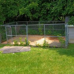 Dog Lot Dog Dog House Black Rubber Flooring 