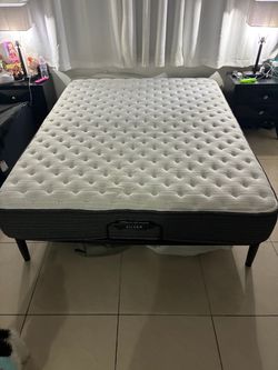 Beautyrest Silver Mattress