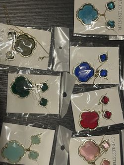 Sets Stainless Steel Beautiful! $20 Each