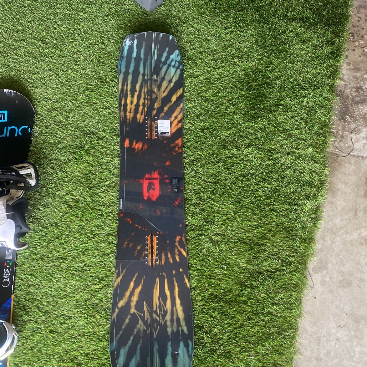 Snowboard Jones Mind Expander Twin for Sale in Carlsbad, CA 