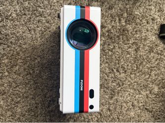 Fudoni projector