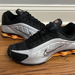 Nike Shox R4 Bright Mandarin Size 13 Authentic 