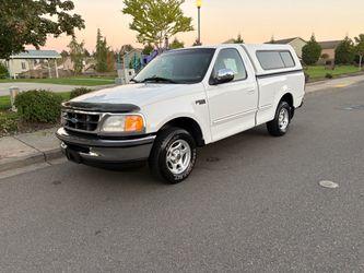 Selling a 1998 Ford F150 2 Wheel Dr.