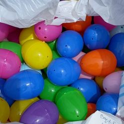 3/$10 🌟 Bag Full Of Multicolored Colorful Easter Eggs 