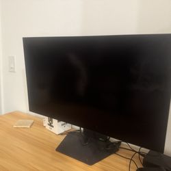 LG 32” 32GX870A-B 32-inch Ultragear 4K UHD OLED GAMING MONITOR 